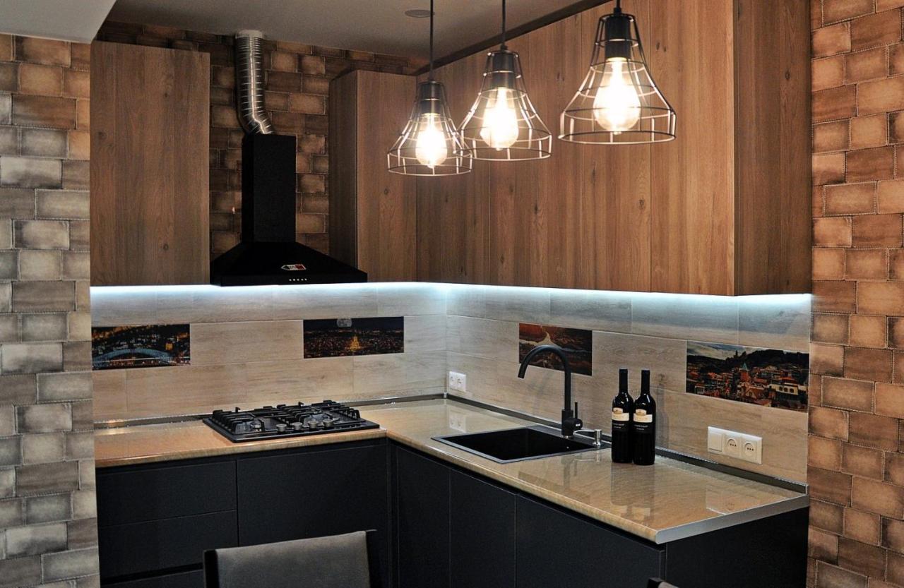 Superior Apartment On Kostava تبليسي المظهر الخارجي الصورة