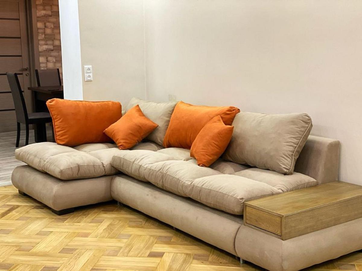 Superior Apartment On Kostava تبليسي المظهر الخارجي الصورة